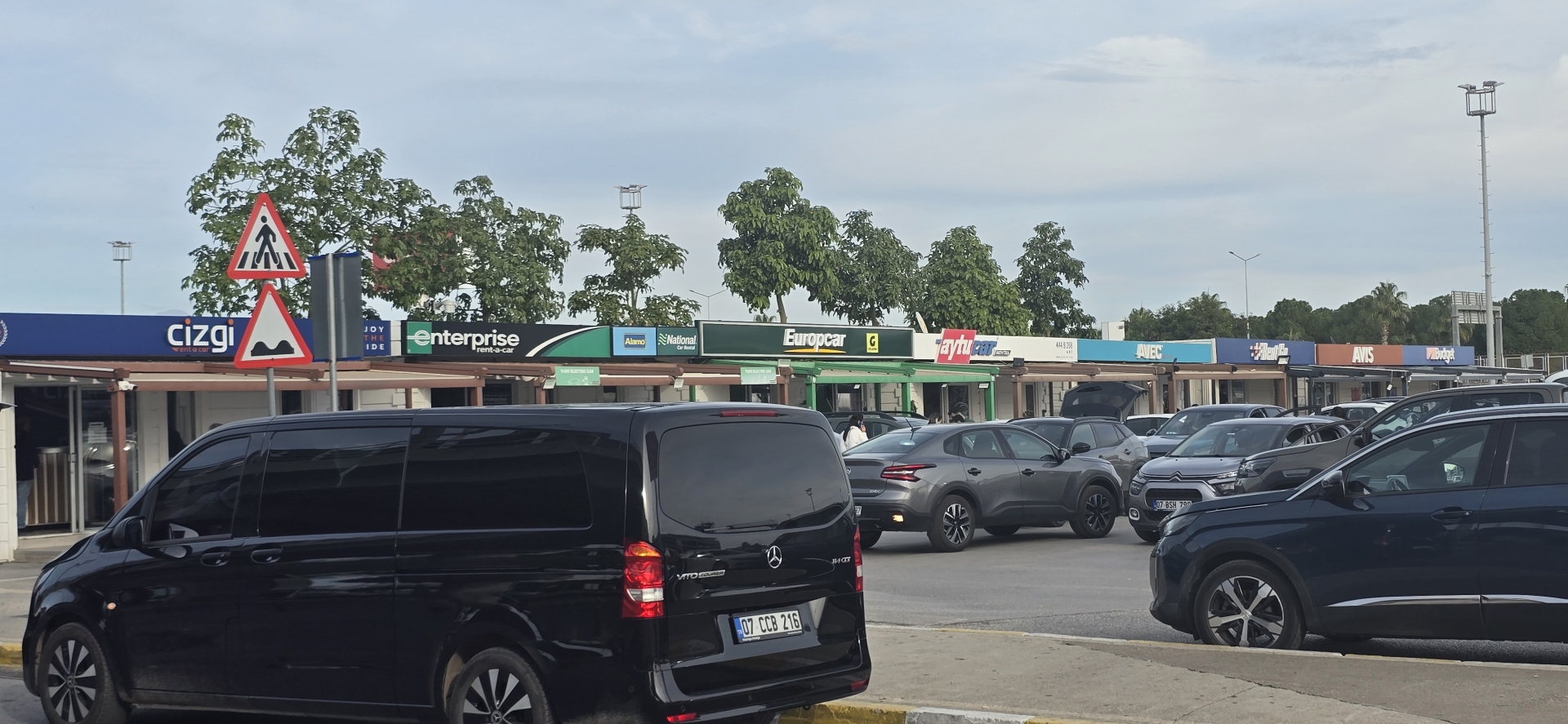 How to Get to the Rent a Car Offices at Antalya Airport